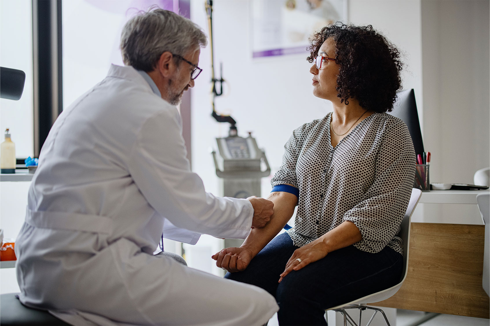 Woman does a hormonal blood test to check for menopause (Getty Images/Anchiy)